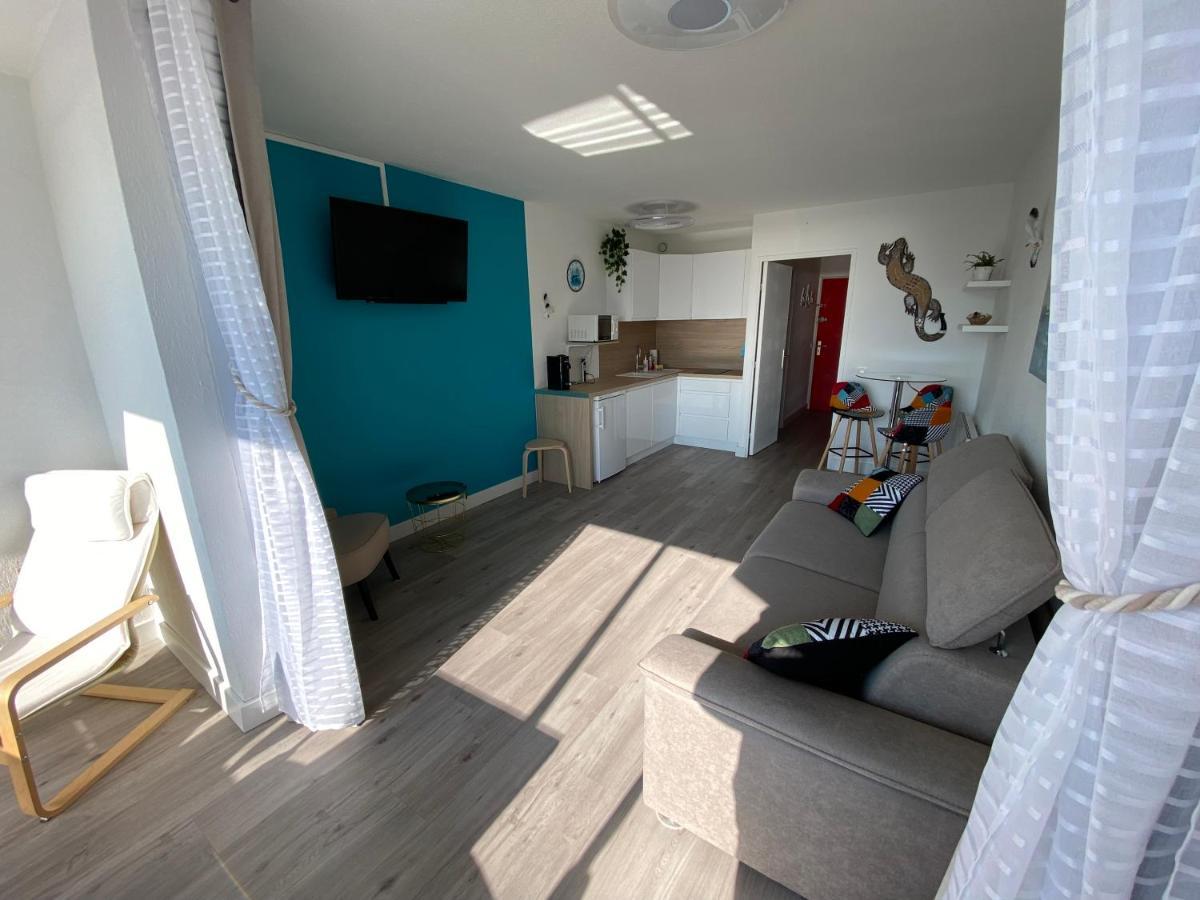 Studio Front De Mer 'Le Soleillan' ลา กร็องเดอ-ม็อต ภายนอก รูปภาพ